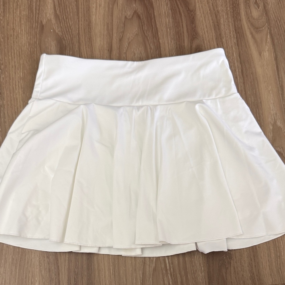 Elegant White Women's Skirt/ Golf skirt